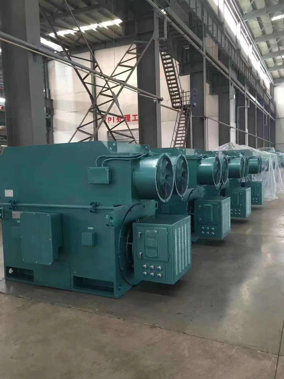 What causes a short circuit in the slip ring of a slip ring induction motor?How to slove it?